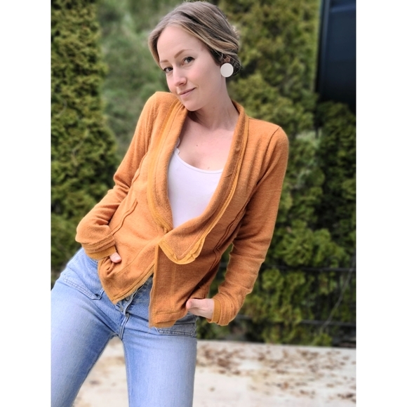 Sandwich Sweaters - The Tilda Mustard Gold Asymmetrical Button Cardigan by Sandwich Sz L